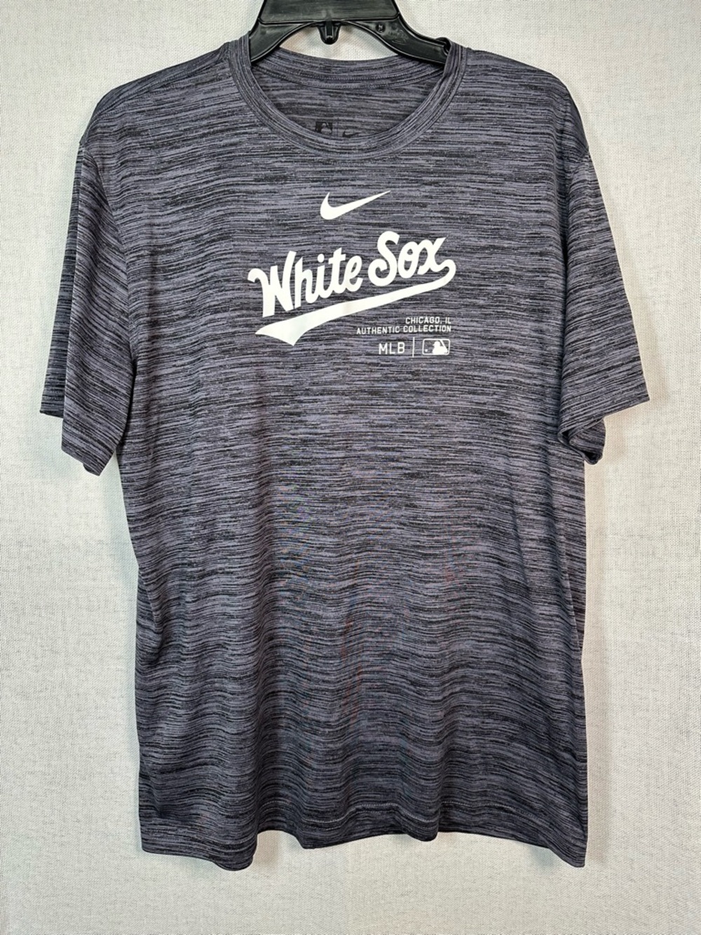 The Nike Tee Dark Heather Gray Chicago White Sox Short-Sleeve Tee